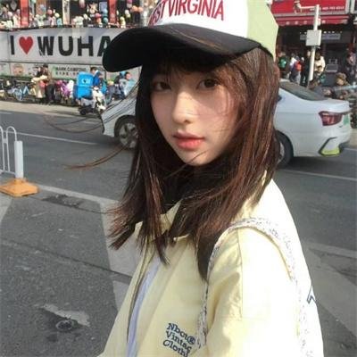 芙蓉女